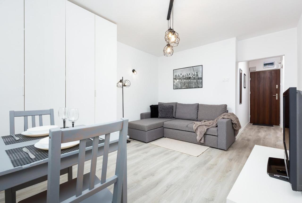 Studio City Center Zlota Street By Renters Warszawa Eksteriør billede