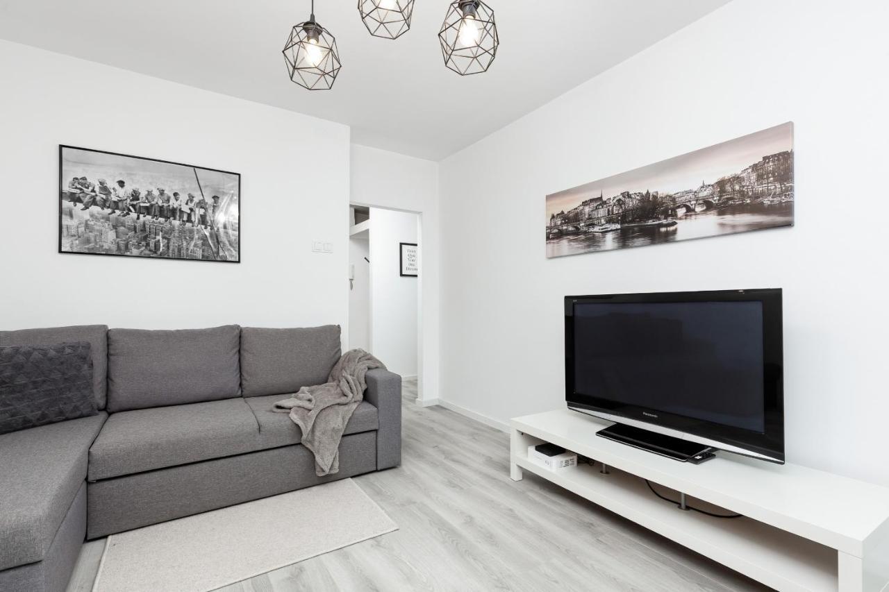 Studio City Center Zlota Street By Renters Warszawa Eksteriør billede