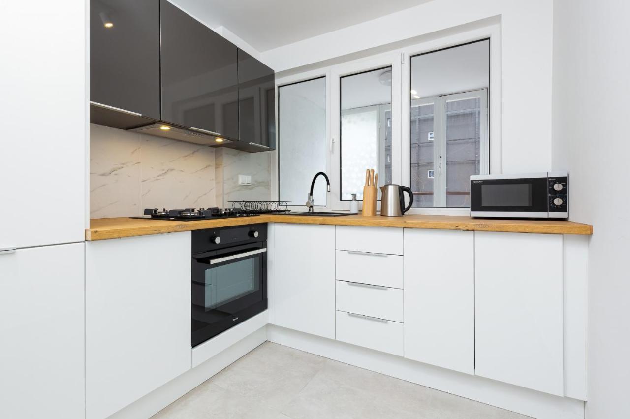 Studio City Center Zlota Street By Renters Warszawa Eksteriør billede